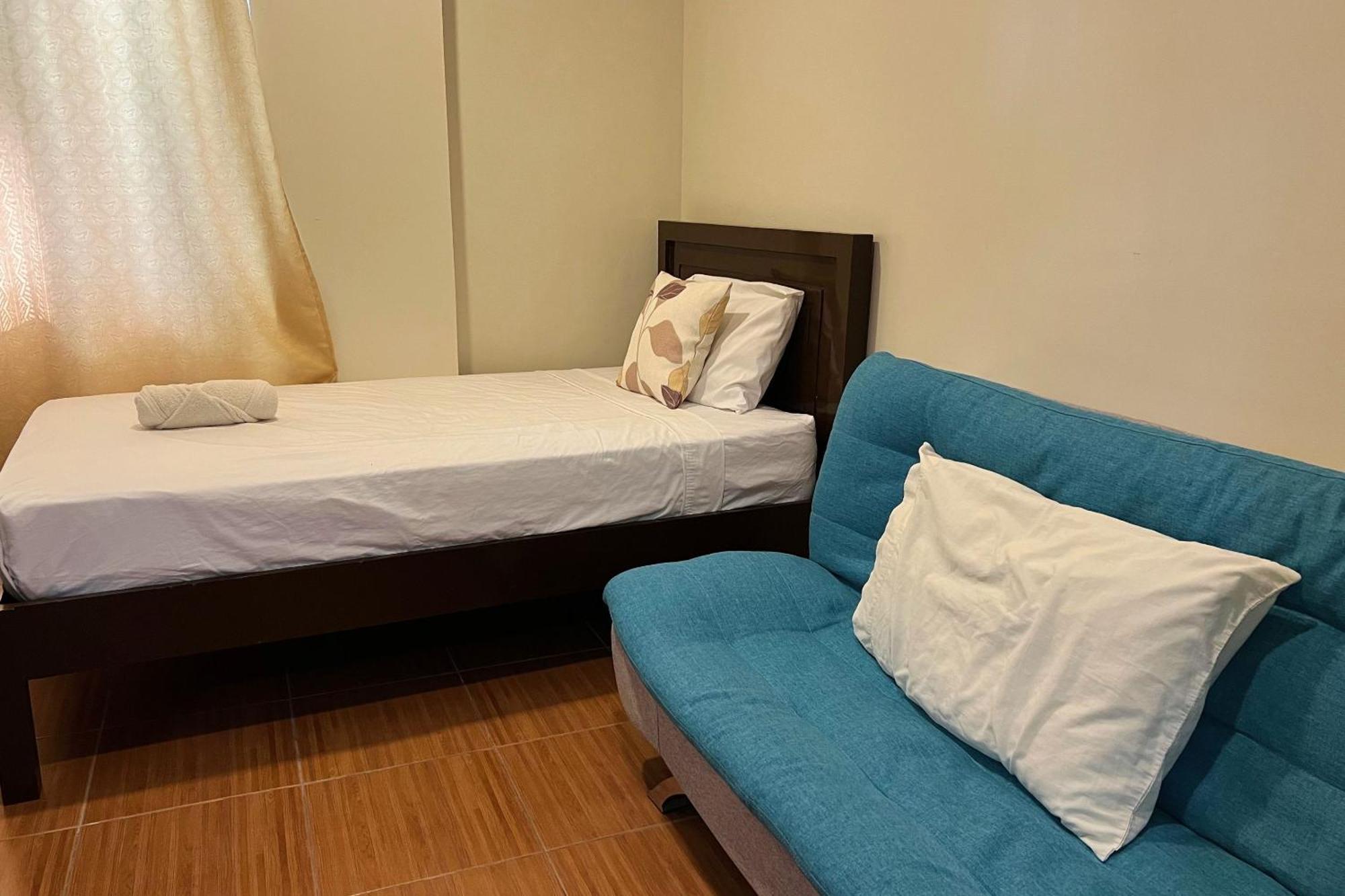 Venezia Suites Hotel Iloilo Zimmer foto